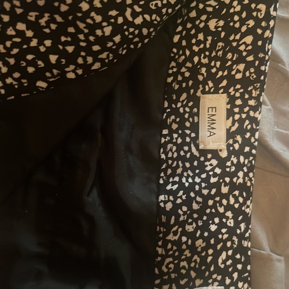 Liz Claiborne, Emma patterned pants size 16, - Picture 3 of 8